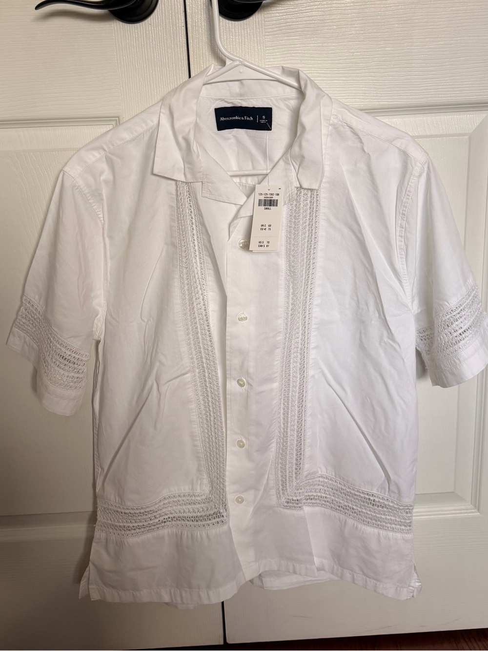 NWT Abercrombie & Fitch White Short Sleeve Button Shirt with Lace Trim